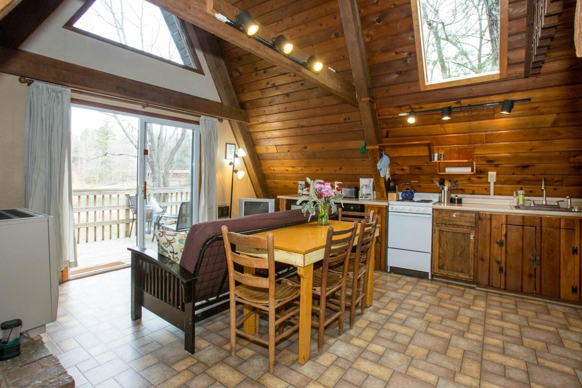 Montfair Resort Farm Crozet Room photo